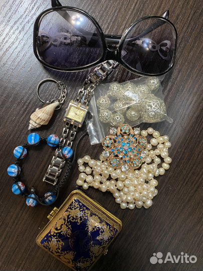 Брелок, оски, бусы