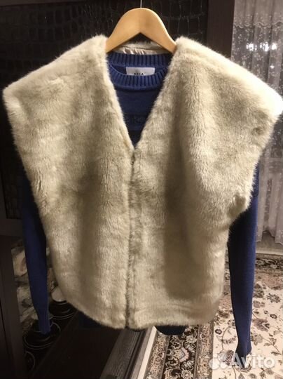Меховая жилетка