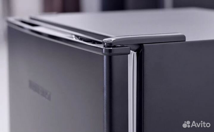 Холодильник Nordfrost NR 402 B, черный матовый