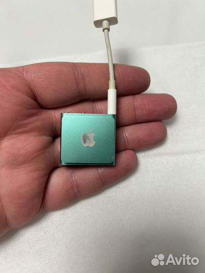 iPod shuffle 2gb A1373 green