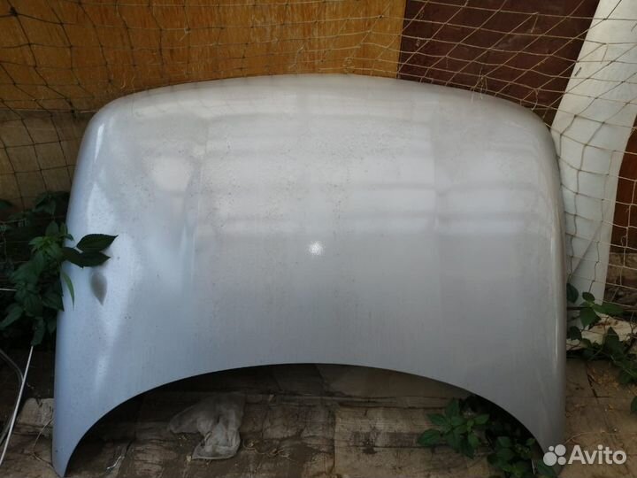 Продам капот Ваз 2110