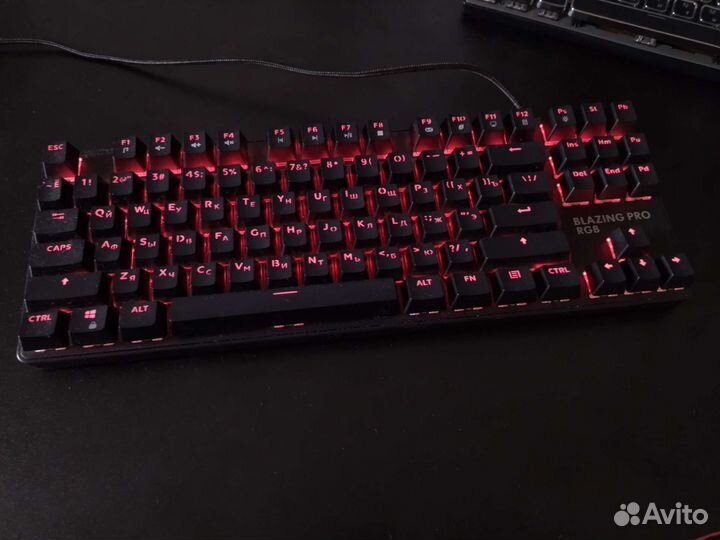 Игровая клавиатура Blazing PRO RGB