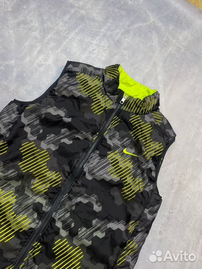 Жилет двухсторонний Nike