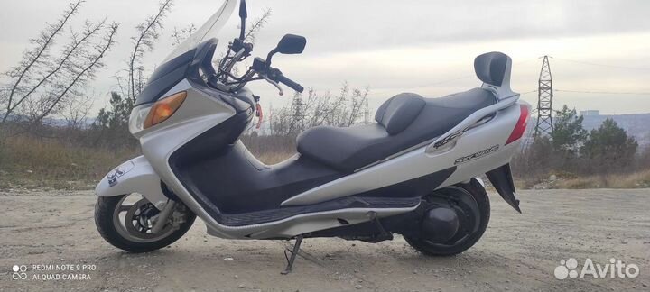 Suzuki SkyWave 400