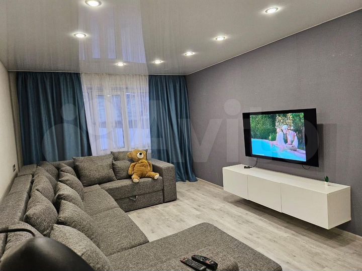 4-к. квартира, 92,9 м², 3/9 эт.