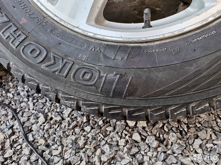 Литые диски Honda R16 5 114 3 + резина