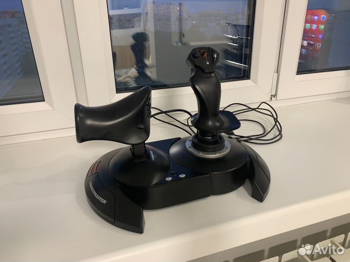 Джойстик ThrustMaster T Flight Hotas X черный