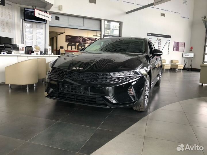Kia K5 2.0 AT, 2023