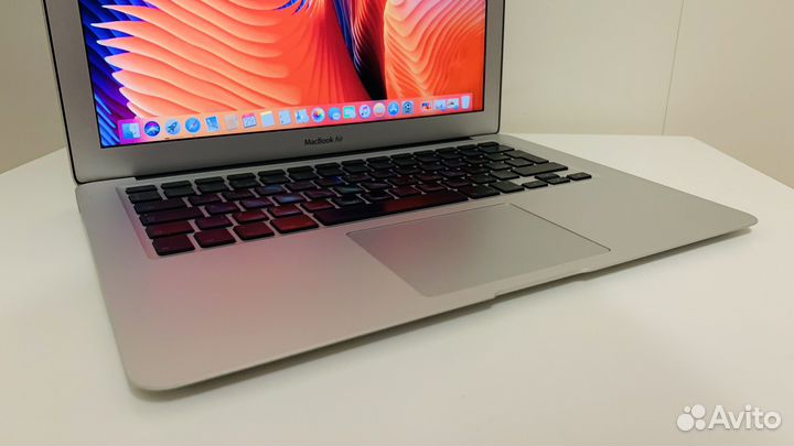 MacBook Air 13 ssd256