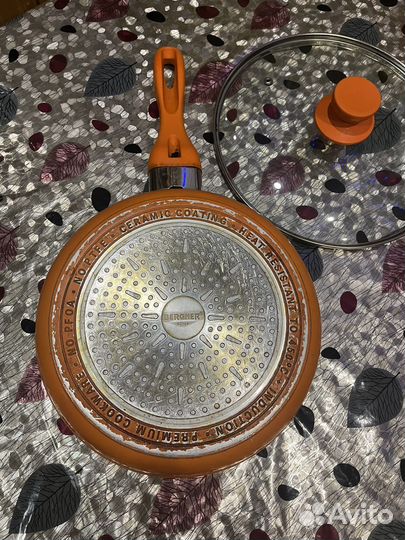 Сковорода с крышкой «Bergner» (27cm) б/у