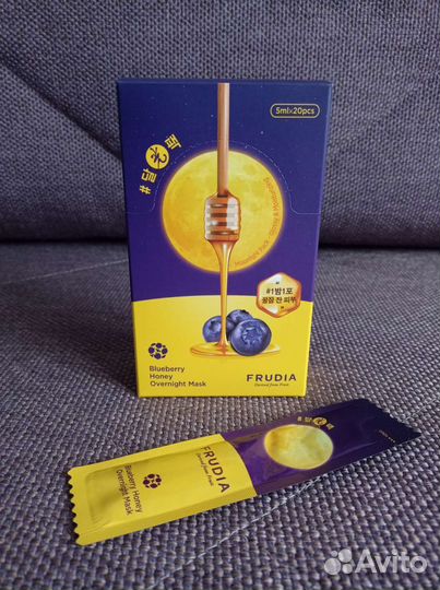 Ночная питательная маска для лица Frudia 16 саше