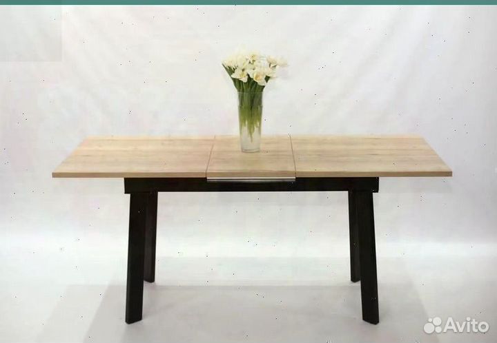 Красивый стол