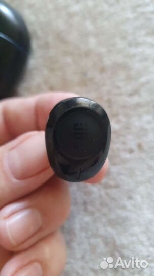 Наушники jbl tune 125 tws левый и кейс