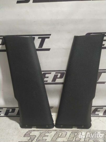 Обшивка центральной стойки Audi A3 8P 2008—2013