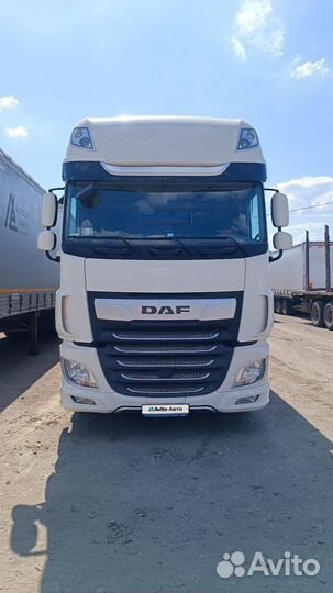 DAF XF с полуприцепом, 2021