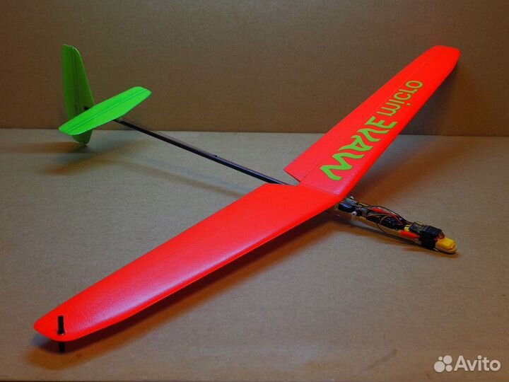 Wave micro радиоуправляемый метательный планер F3K