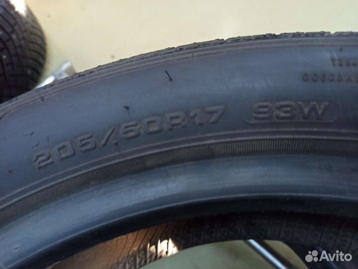 Goodyear EfficientGrip Performance 2 205/50 R17 93W