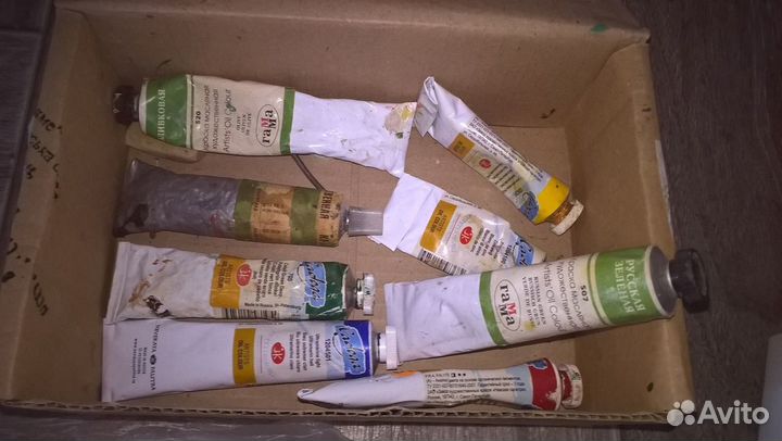 Коробка масляных красок + палитра