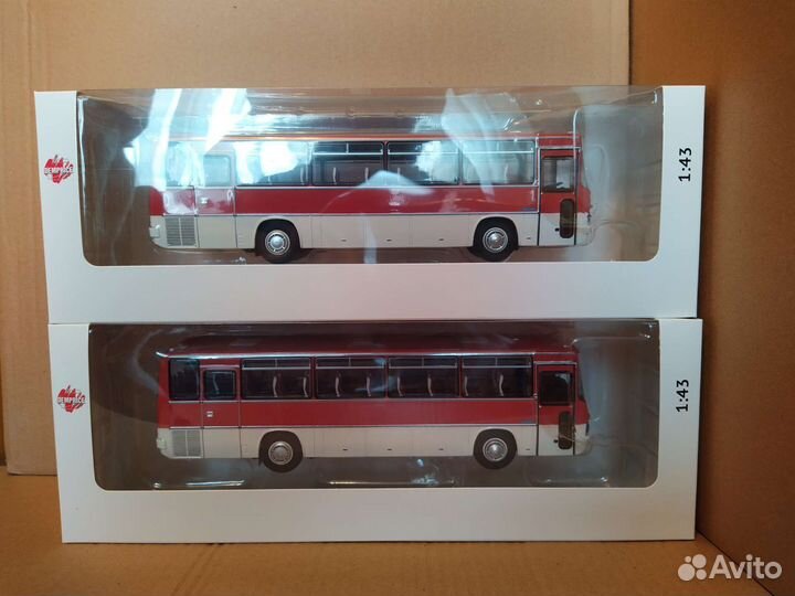 Автобус Икарус 256.51 красный Demprice - 1:43