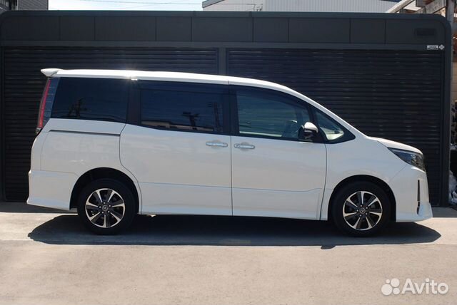 Toyota Noah 2.0 CVT, 2021, 67 000 км