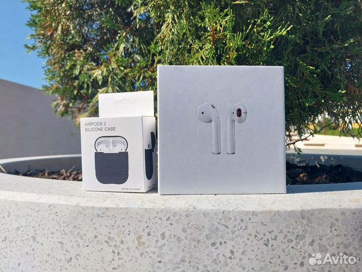 AirPods 2 - Новые беспроводные наушники