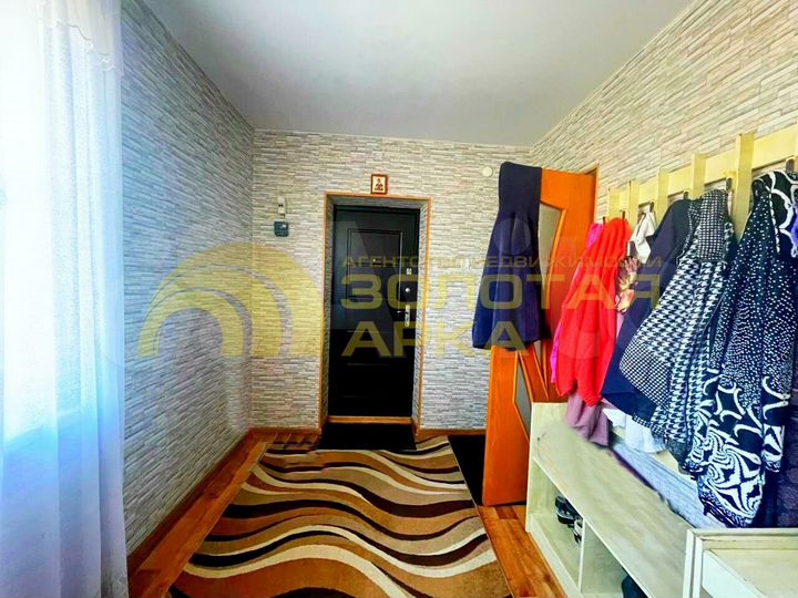 3-к. квартира, 76,4 м², 1/1 эт.