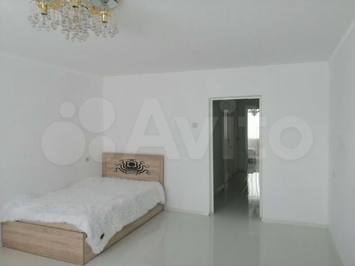 3-к. квартира, 128,4 м², 3/12 эт.