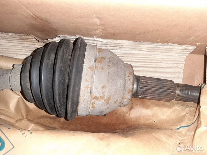 Привод правый ниссан сентра В17(391004маов)