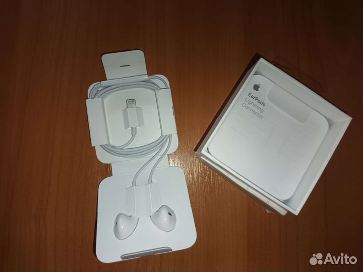 Наушники apple earpods lightning