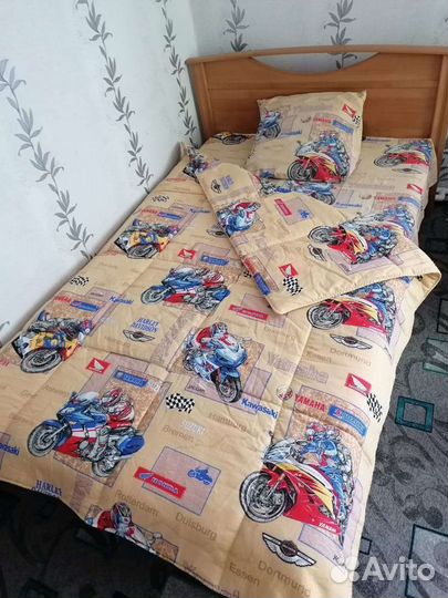 Одеяла стеганные(новые)