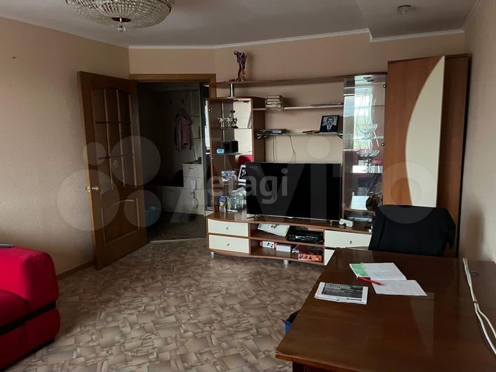 3-к. квартира, 60 м², 9/9 эт.