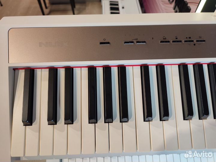 Цифровое пианино белое NUX NPK-10 WH (новое)