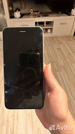 Телефон iPhone 6s plus