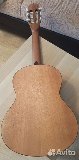 Классическая гитара 3/4