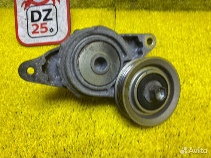 Натяжитель ремня генератора передний Honda Freed