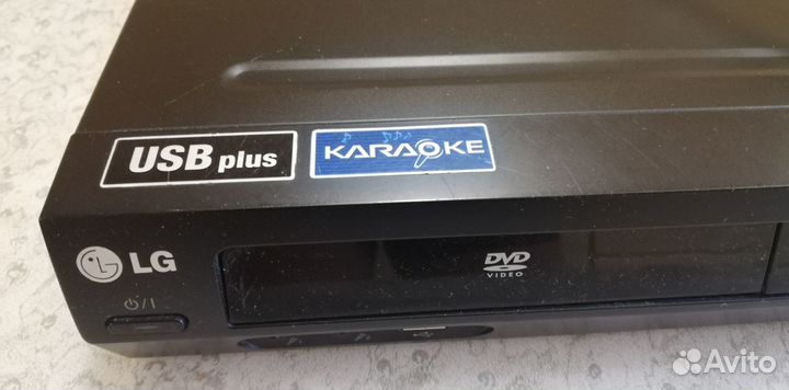DVD CD проигрыватель LG LH-T35 караоке 2000 песен