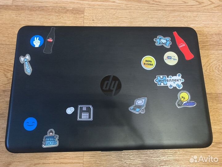 Ноутбук HP 15-ay501ur