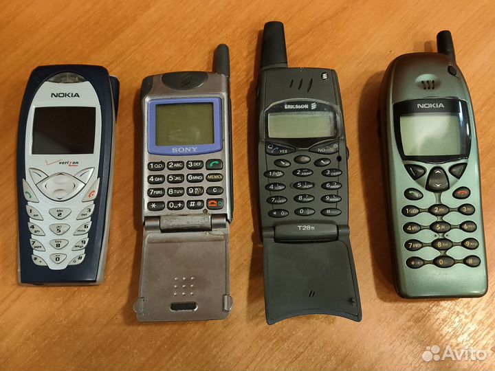 Коллекция Ретро телефонов