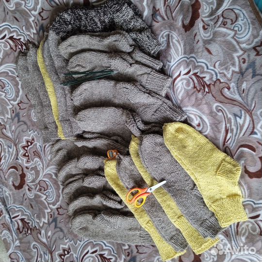 Носки шерстяные ручной вязки