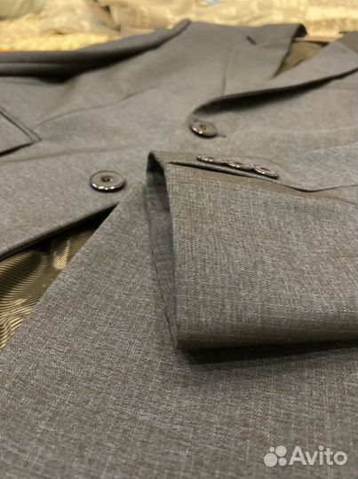 Пиджак школьный