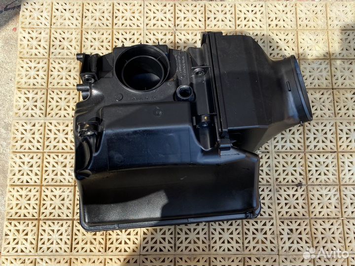 Корпус воздушного фильтра renault