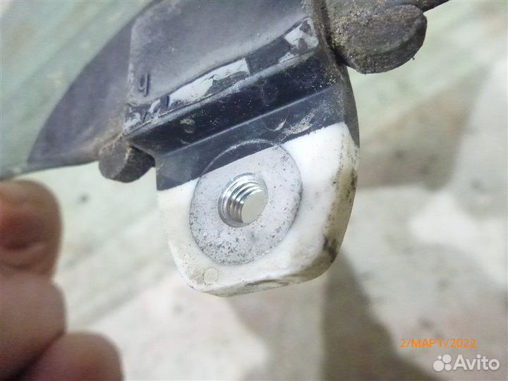 Стекло двери переднее левое Honda Civic FD1 R18A2