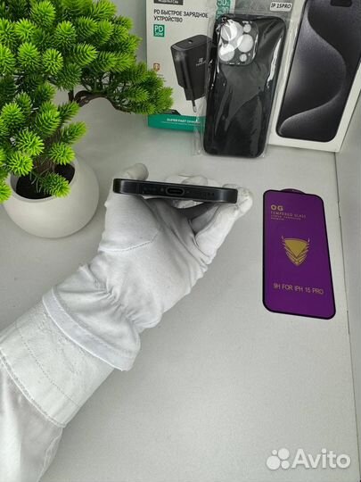 iPhone 15 Pro, 256 ГБ