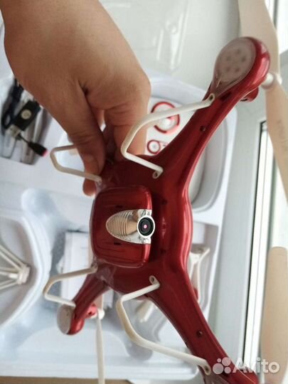 Квадрокоптер с камерой