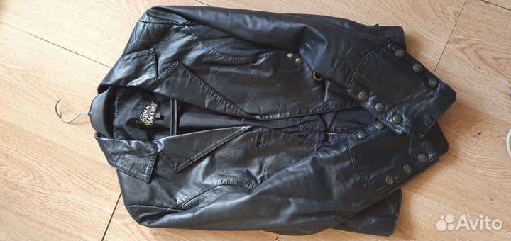 Кожаная куртка