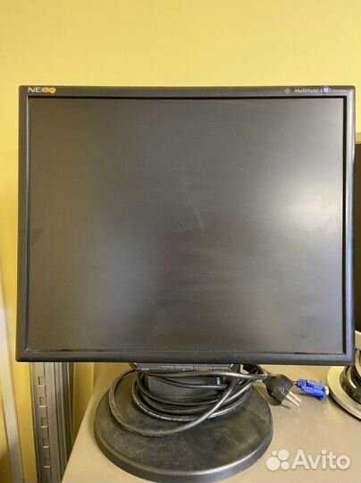 Мониторы разные