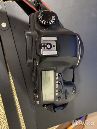 Фотоаппарат canon 5d mark ii + canon 40 mm 2.8