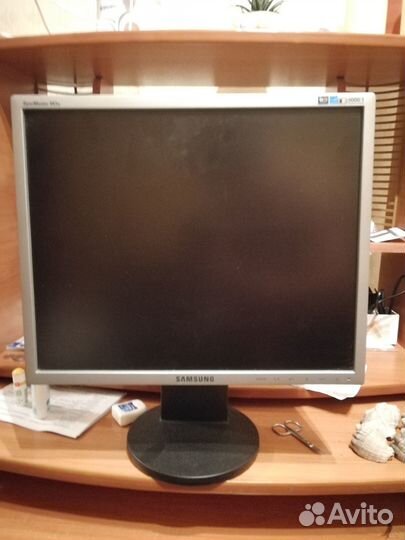 Монитор самсунг
