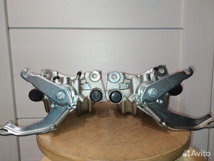 Суппорта задние на Ford Transit 140-155 л.с