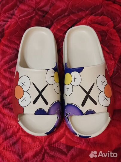 Шлепанцы тапочки женские новые